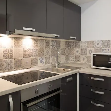 Serious Job * ドゥブロブニク